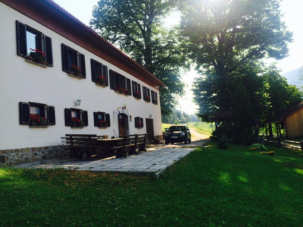 Turisticna Kmetija Toman Vila Gornji Grad Exterior foto